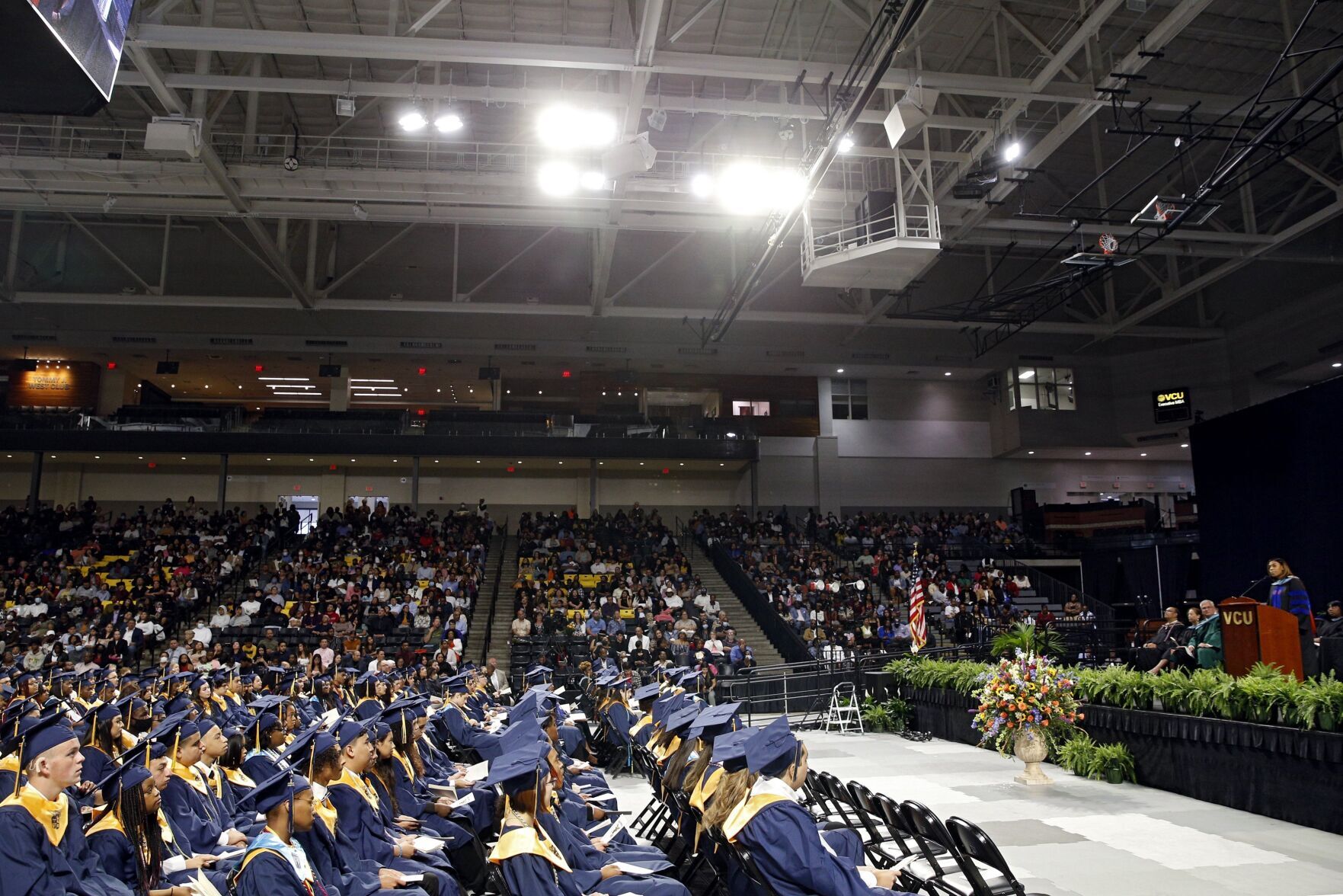 20220529_MET_GRAD_ER_07